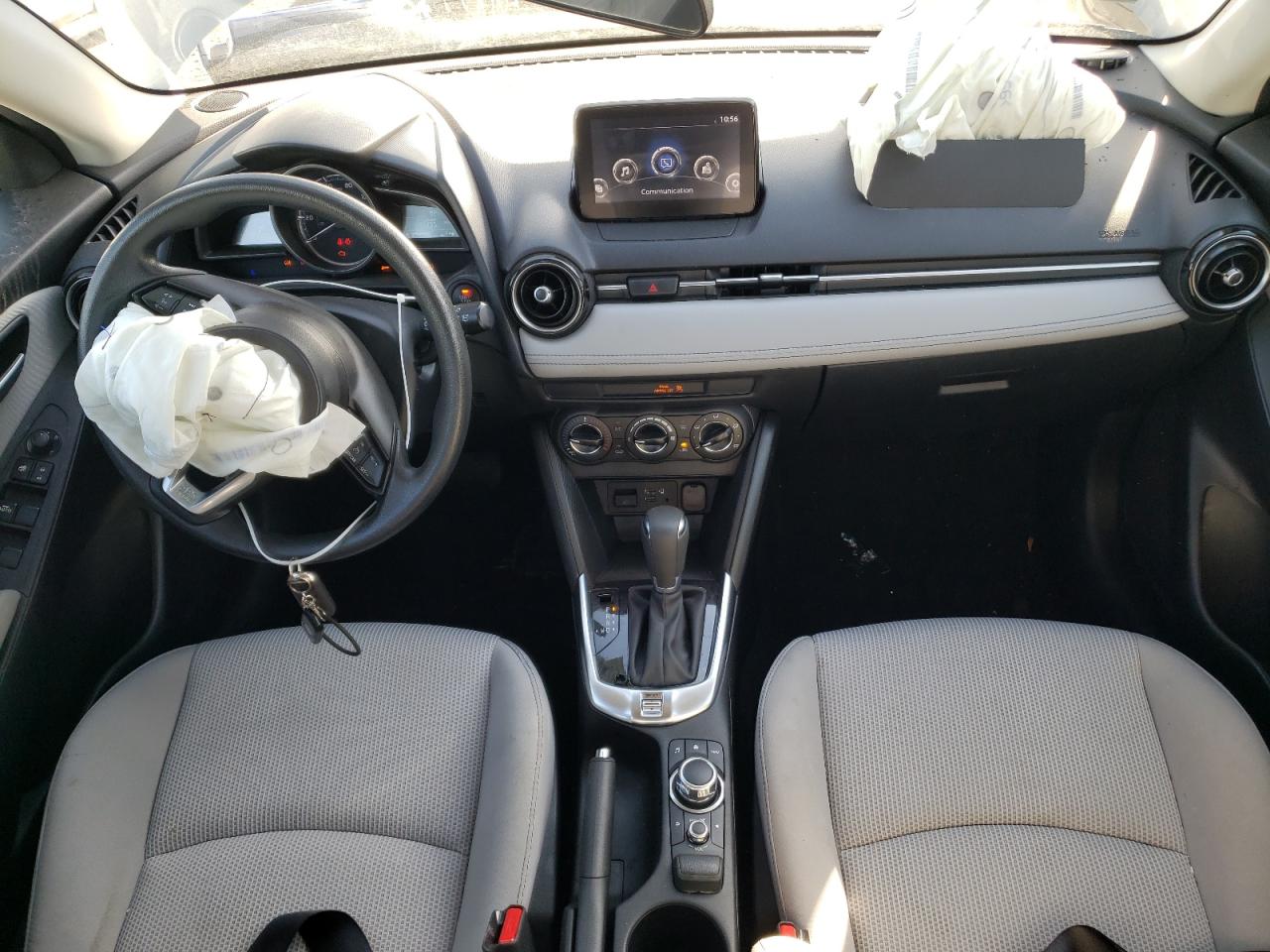 2020 Toyota Yaris VIN 3MYDLBJV1LY716660 Copart auction photo, front end damage thumbnail 8
