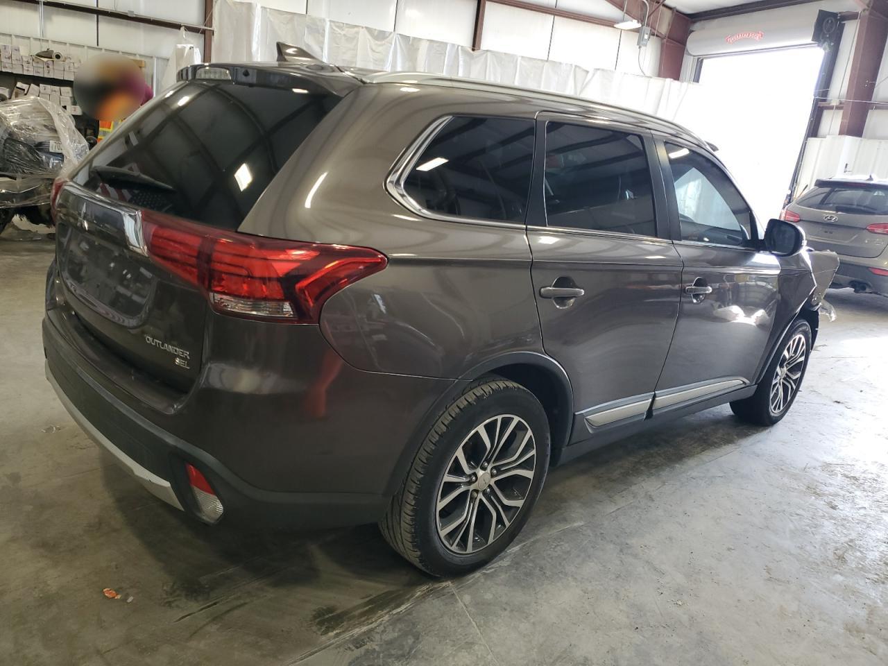 2017 Mitsubishi Outlander VIN JA4AD3A36HZ041429 Copart auction photo, front end damage thumbnail 3
