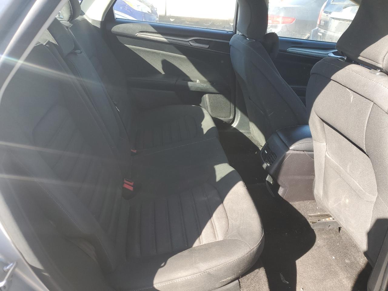 2019 Ford Fusion VIN 3FA6P0LU6KR106420 Copart auction photo, front end damage thumbnail 10