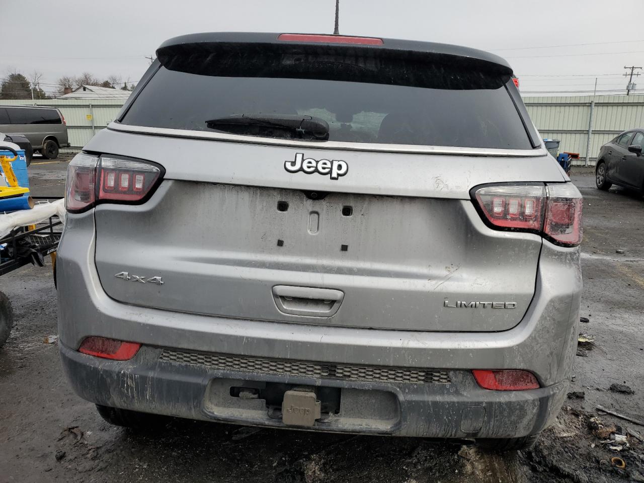 2018 Jeep Compass VIN 3C4NJDCB7JT418857 Copart auction photo, front end / side damage thumbnail 6