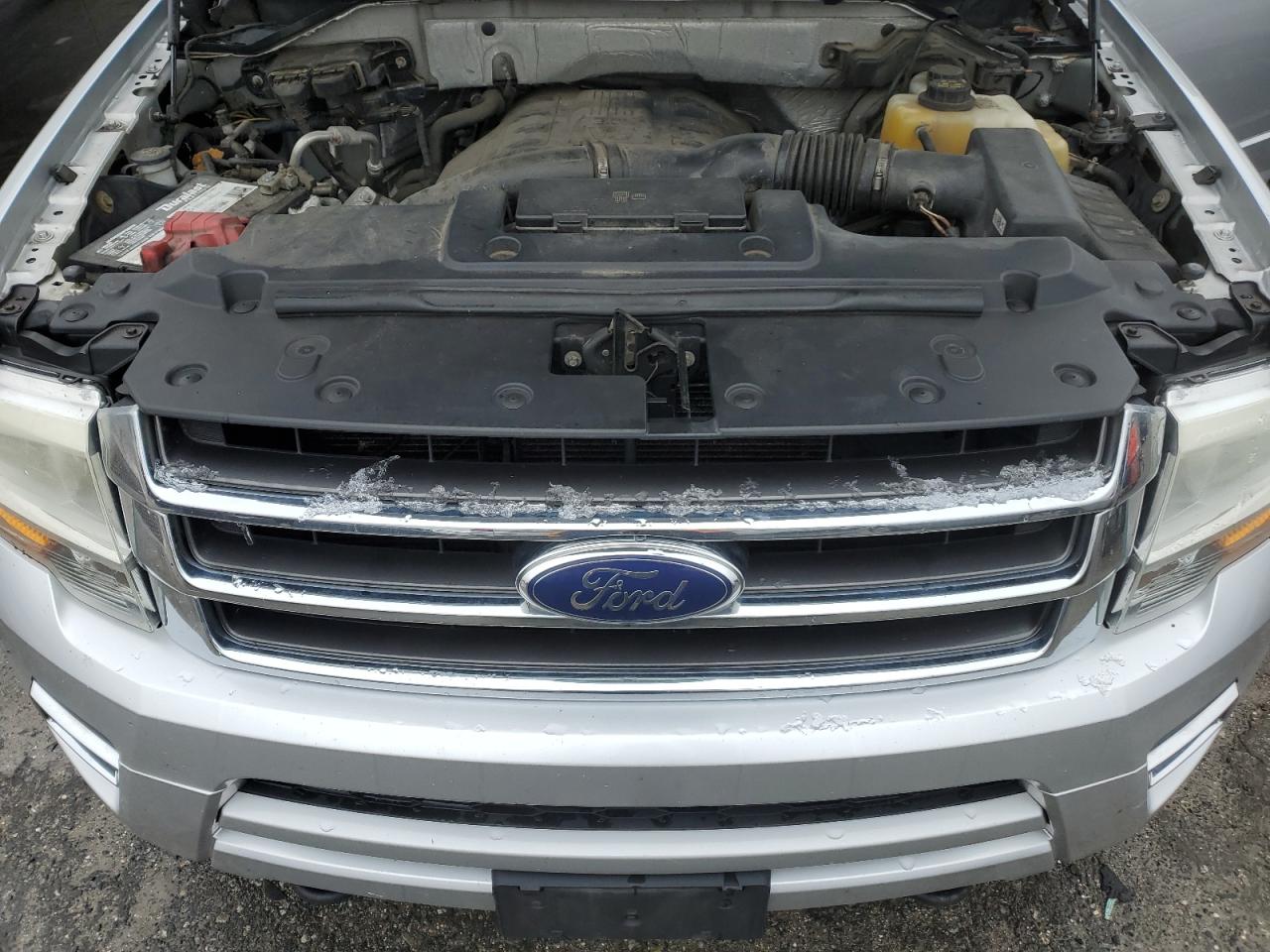 2015 Ford Expedition VIN 1FMJK1JT7FEF34424 Copart auction photo, minor dent/scratches damage thumbnail 9