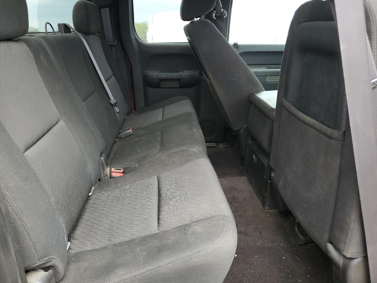 2011 Chevrolet Silverado VIN 1GC2KXC83BZ452441 Copart auction photo, all over / undercarriage damage thumbnail 11