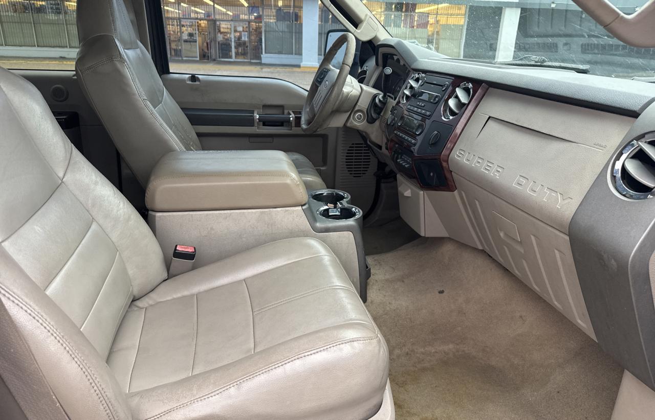2008 Ford F250 VIN 1FTSW21R28ED65245 Copart auction photo, minor dent/scratches / normal wear damage thumbnail 5