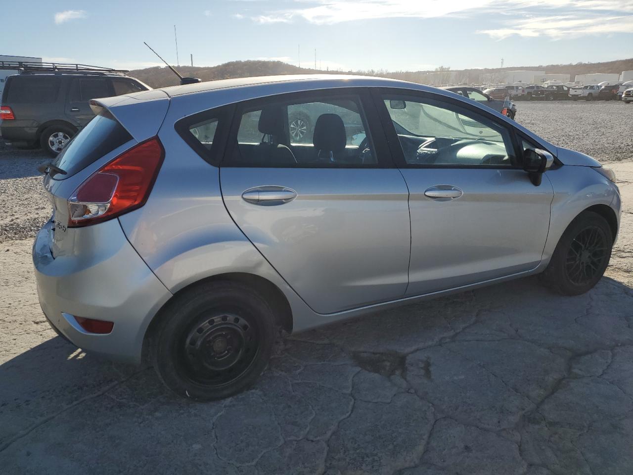 2017 Ford Fiesta VIN 3FADP4EJ7HM129163 Copart auction photo, front end / minor dent/scratches damage thumbnail 3