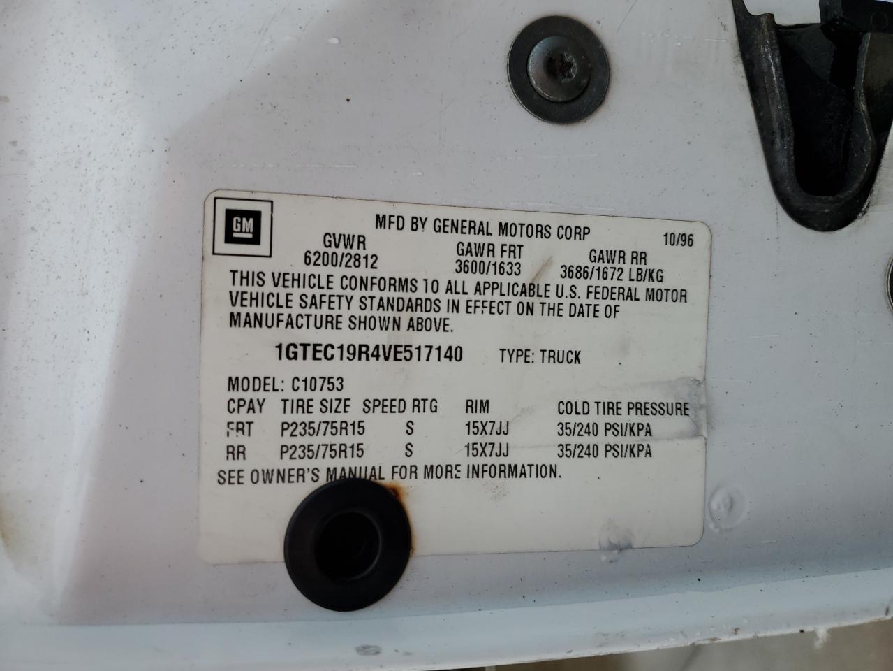 1997 GMC Sierra VIN 1GTEC19R4VE517140 Copart auction photo, water/flood damage thumbnail 13