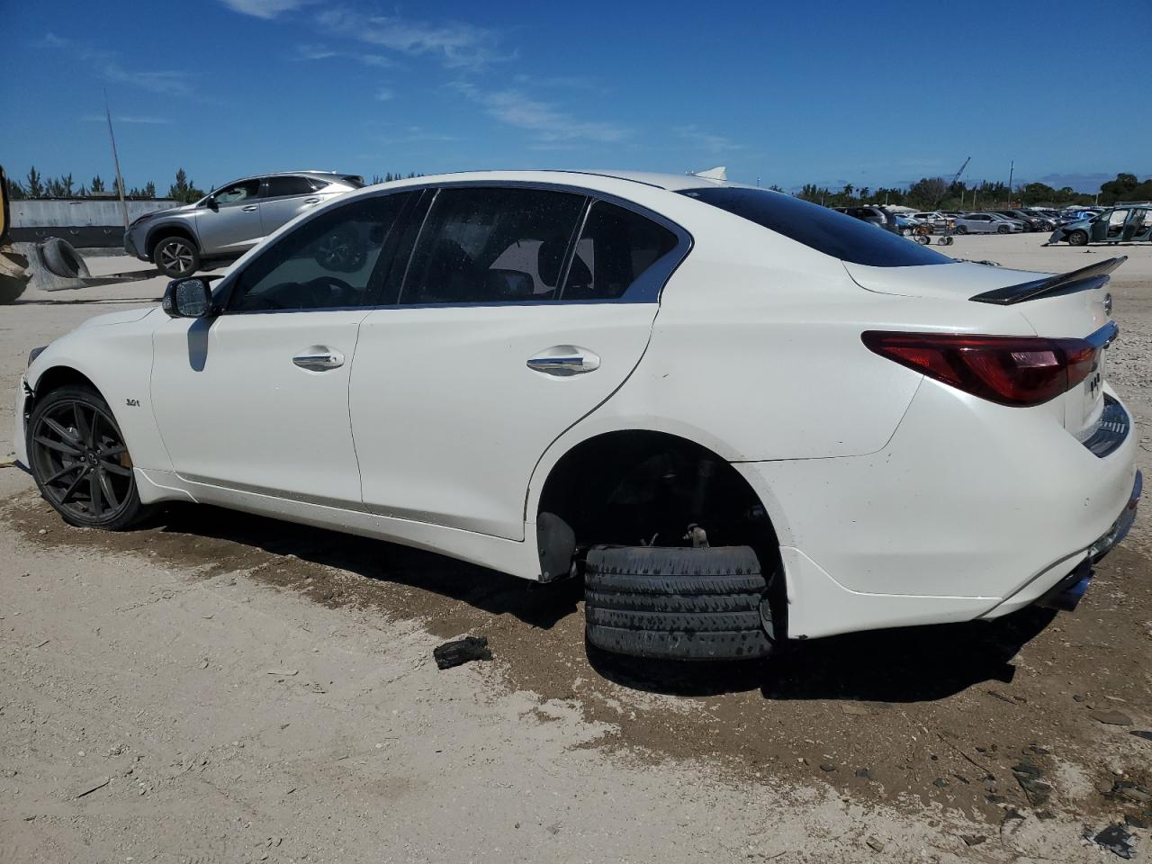 2018 Infiniti Q50 VIN JN1EV7AP1JM354800 Copart auction photo, front end / side damage thumbnail 2