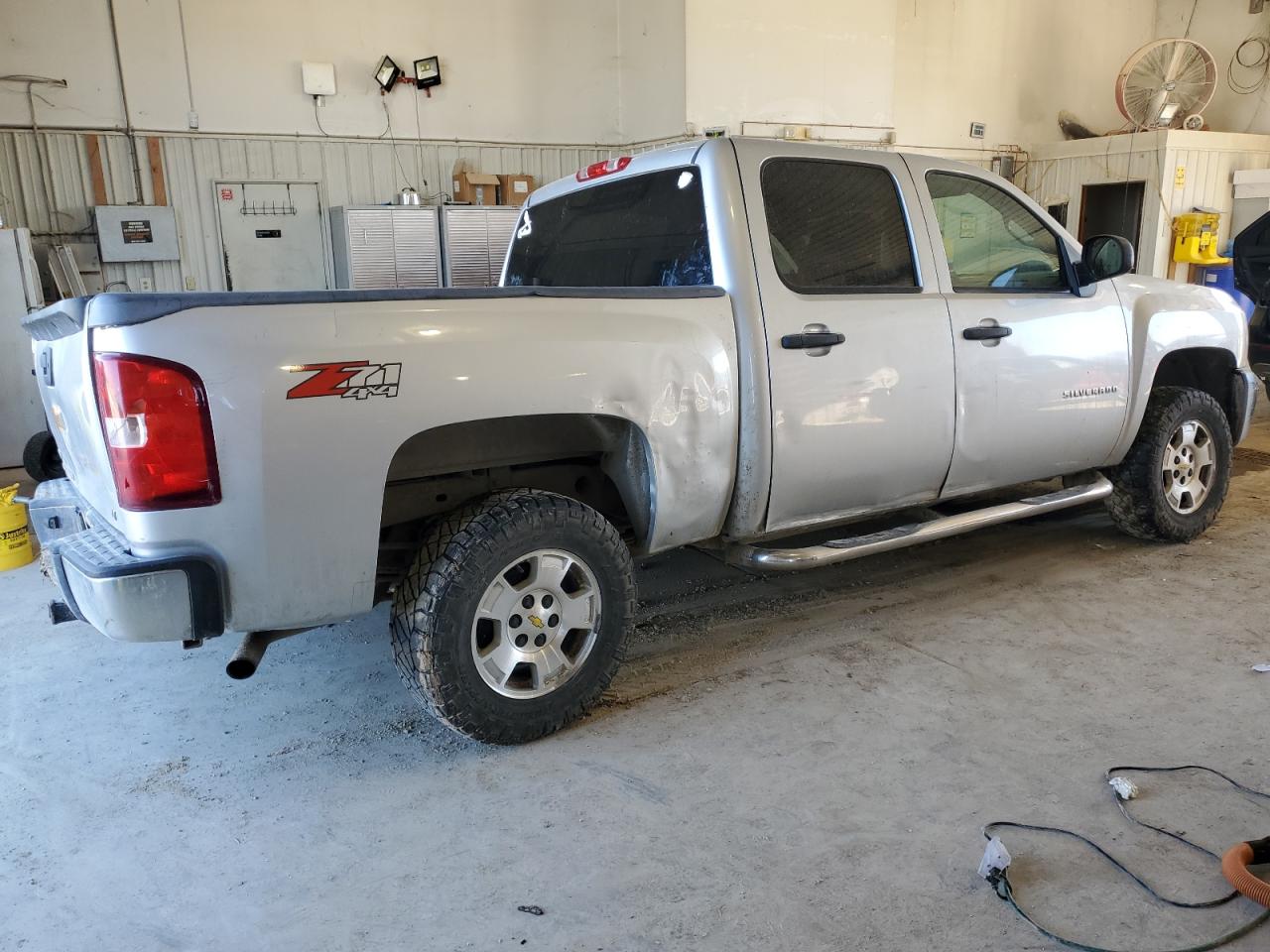 2012 Chevrolet Silverado VIN 1GCPKSE7XCF122313 Copart auction photo, front end / rear end damage thumbnail 3