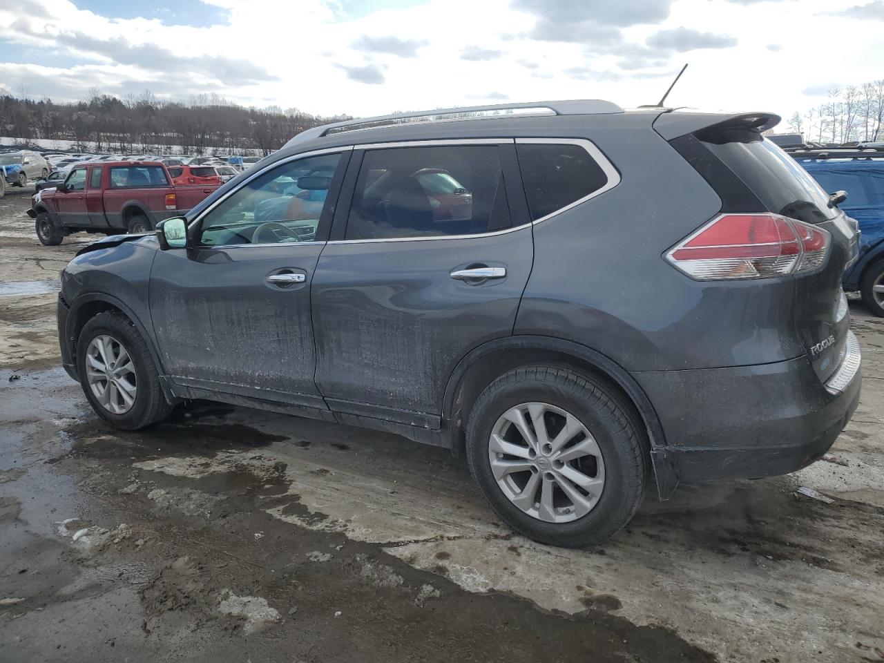 2015 Nissan Rogue VIN 5N1AT2MV5FC797880 Copart auction photo, front end / side damage thumbnail 2