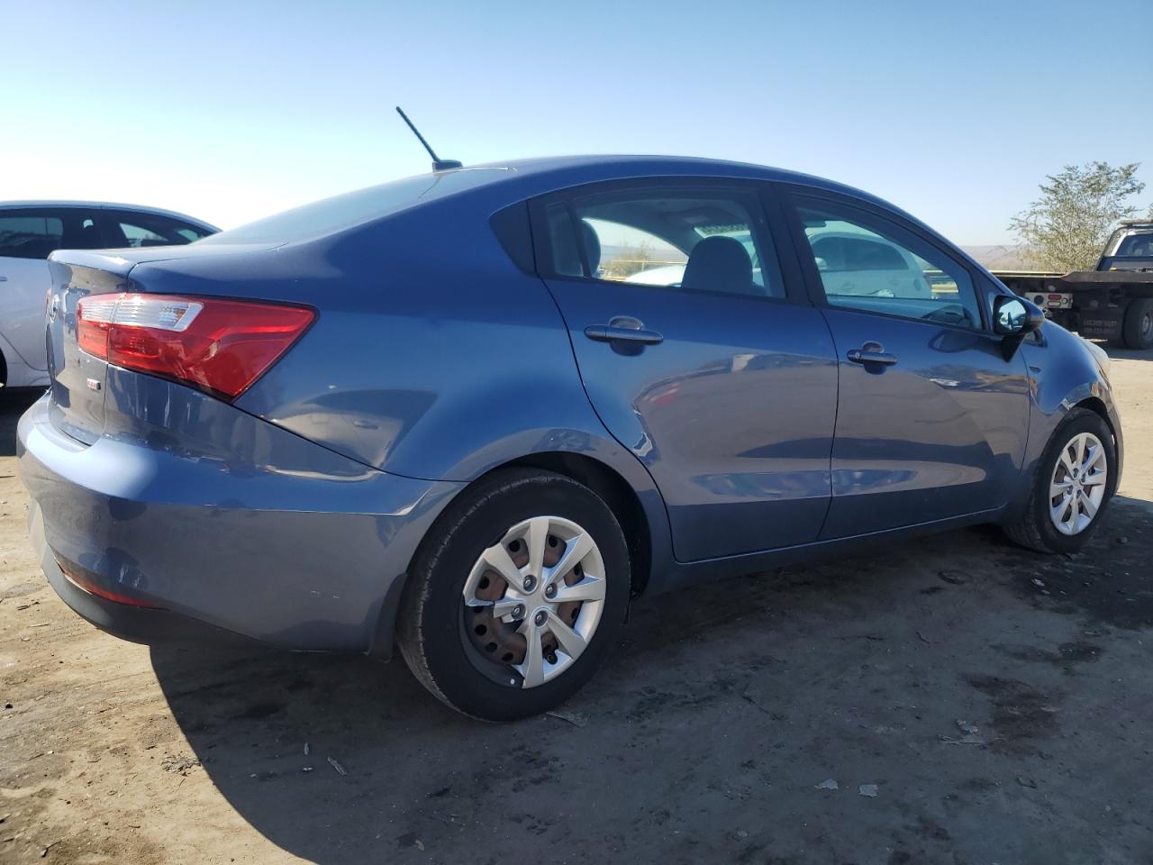 2016 KIA Rio VIN KNADM4A30G6687703 Copart auction photo, vandalism damage thumbnail 3