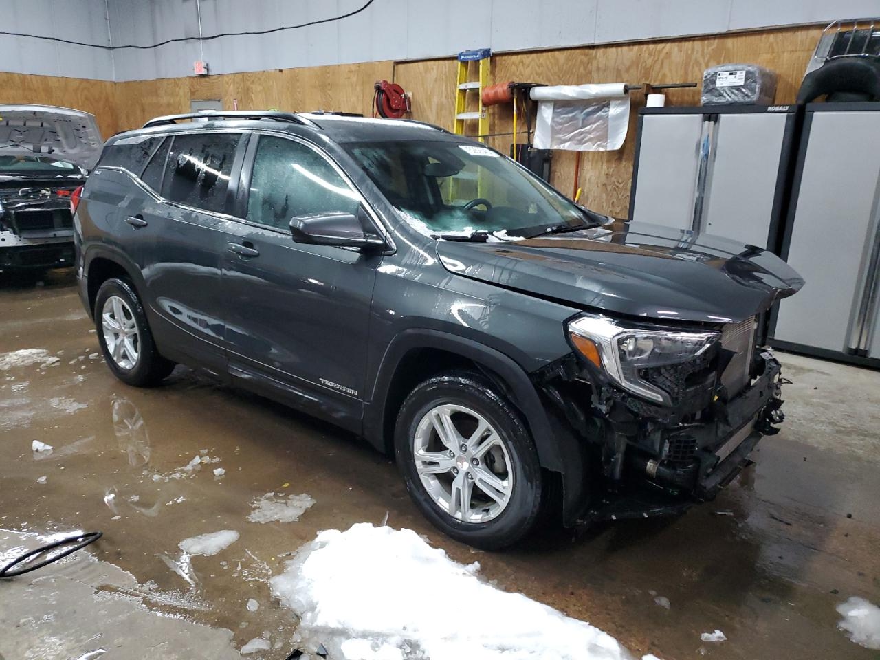 2021 GMC Terrain VIN 3GKALTEV1ML356410 Copart auction photo, front end damage thumbnail 4