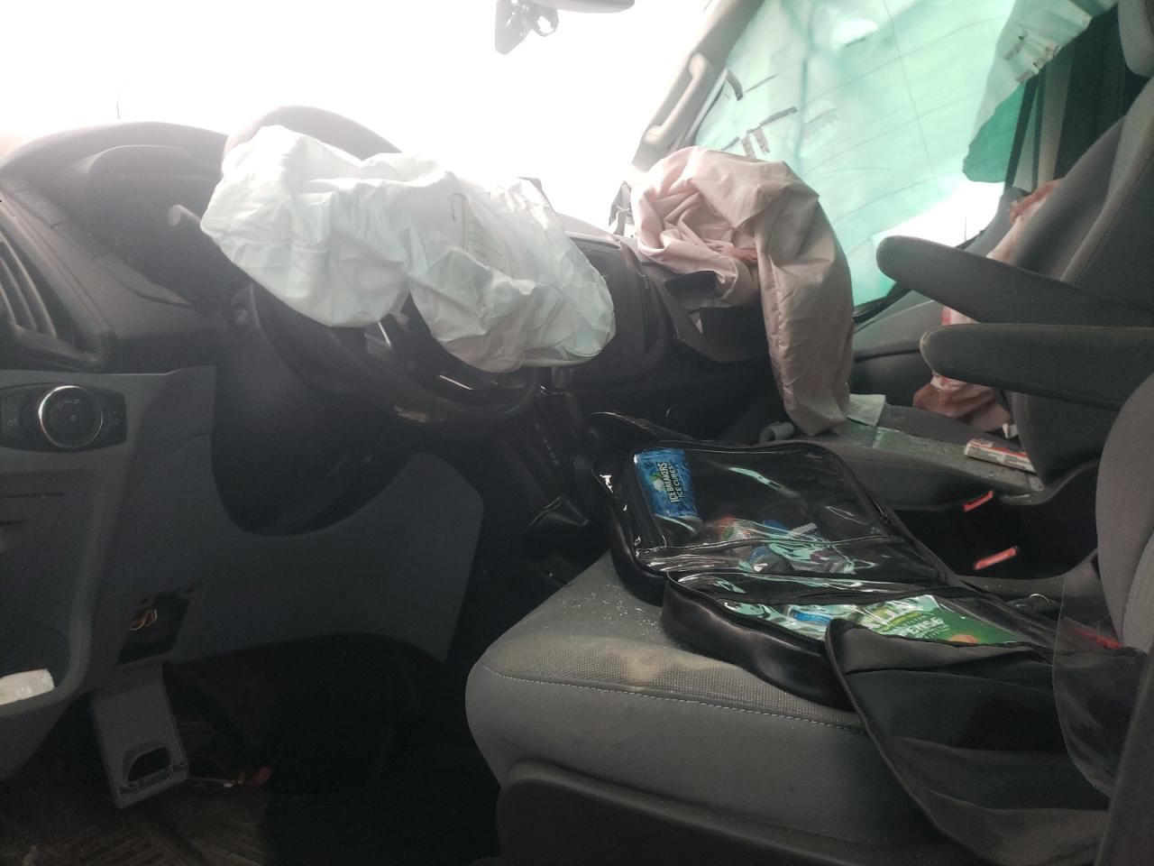 2018 Ford Transit VIN 1FTYR3XM1JKA11551 Copart auction photo, front end damage thumbnail 7