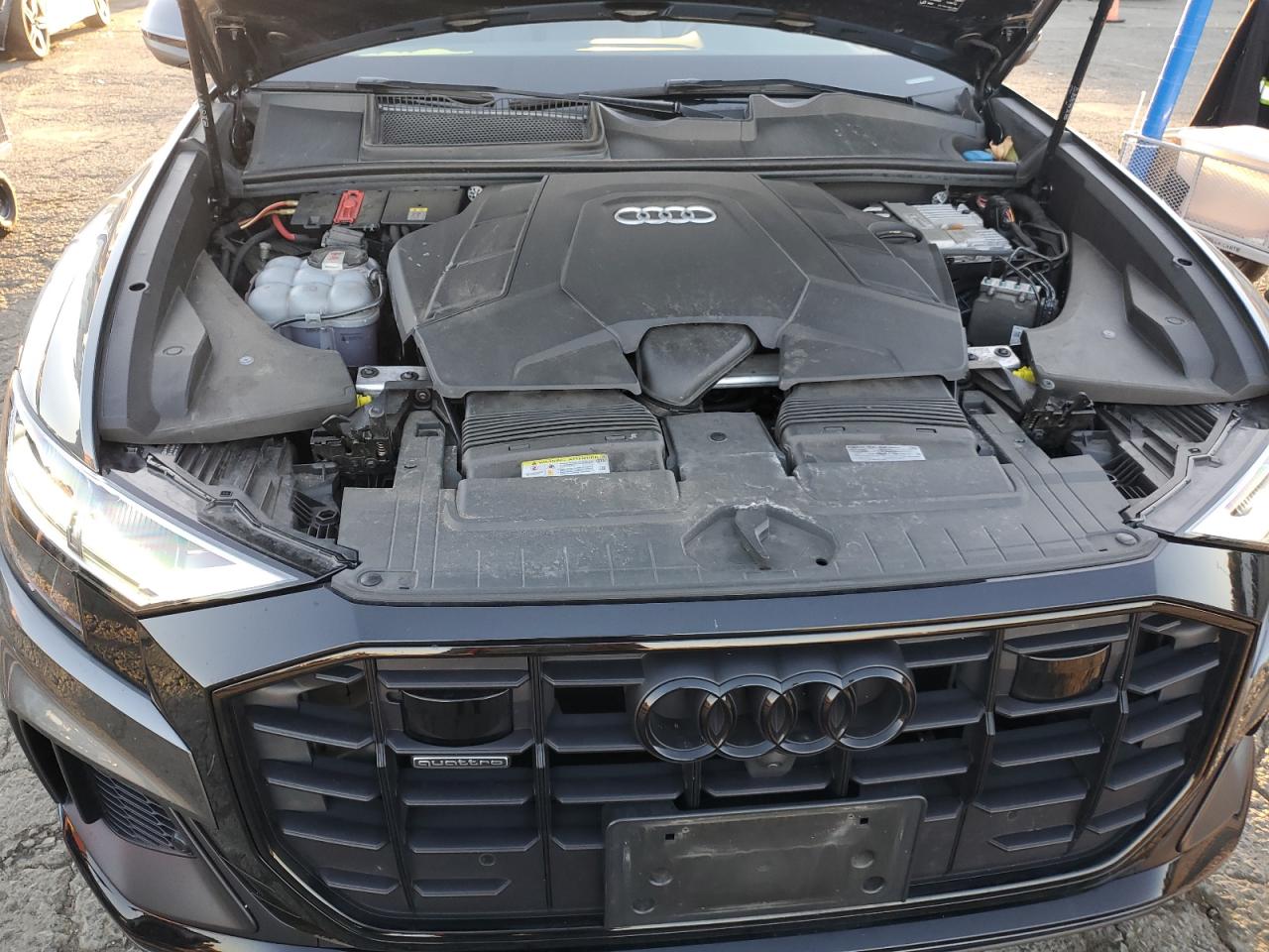 2022 Audi Q8 VIN WA1EVBF17ND008352 Copart auction photo, all over damage thumbnail 11