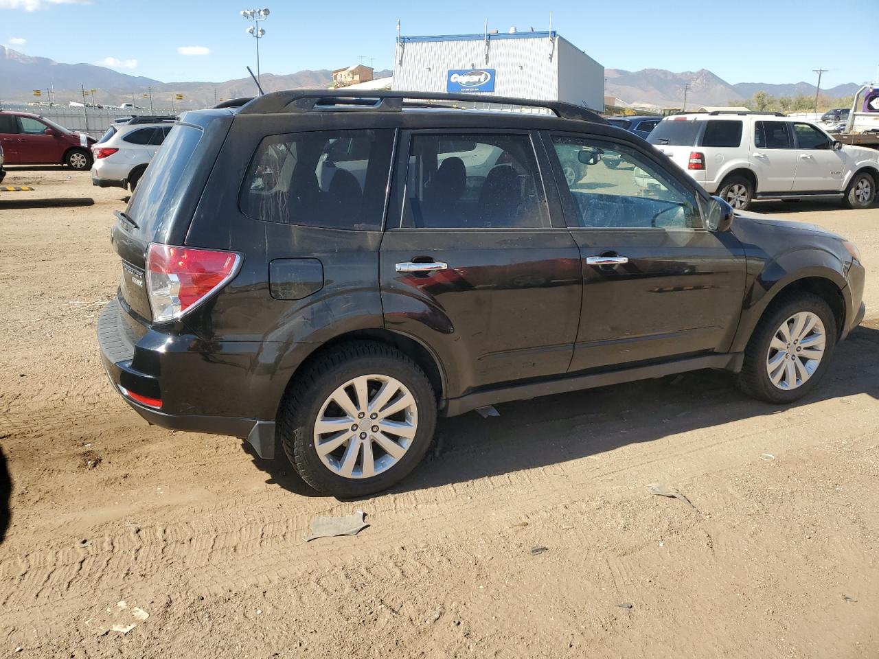 2013 Subaru Forester VIN JF2SHADC5DH425637 Copart auction photo, hail damage thumbnail 3