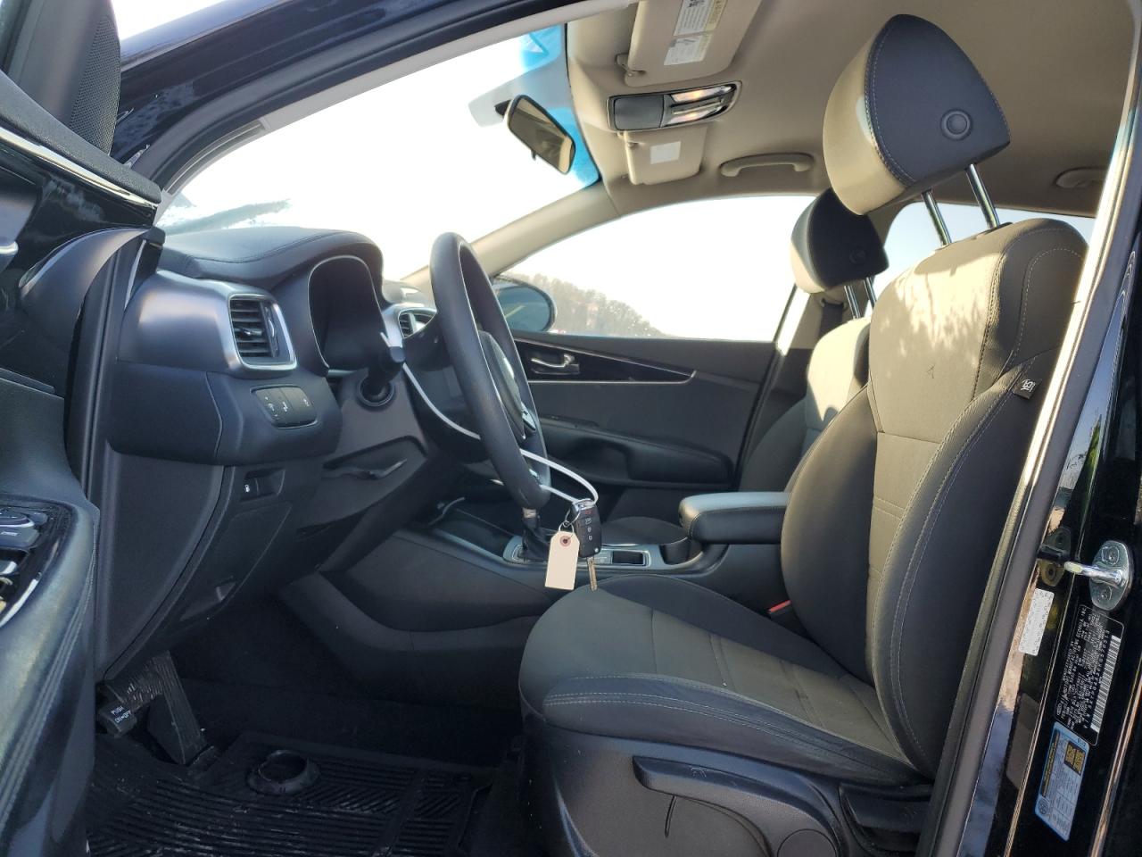 2019 KIA Sorento VIN 5XYPG4A36KG570513 Copart auction photo, side / front end damage thumbnail 7