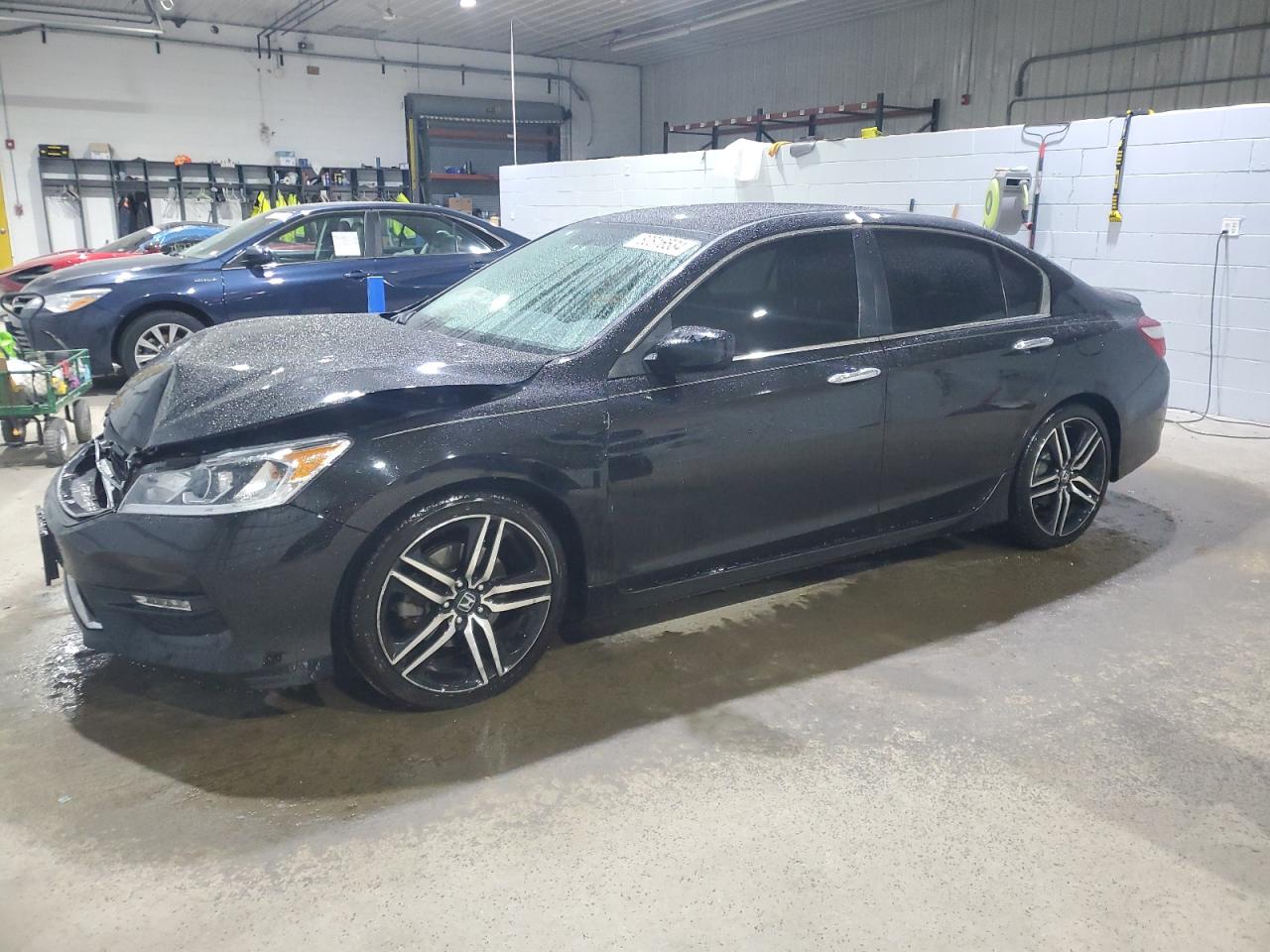 2016 Honda Accord VIN 1HGCR2F55GA163489