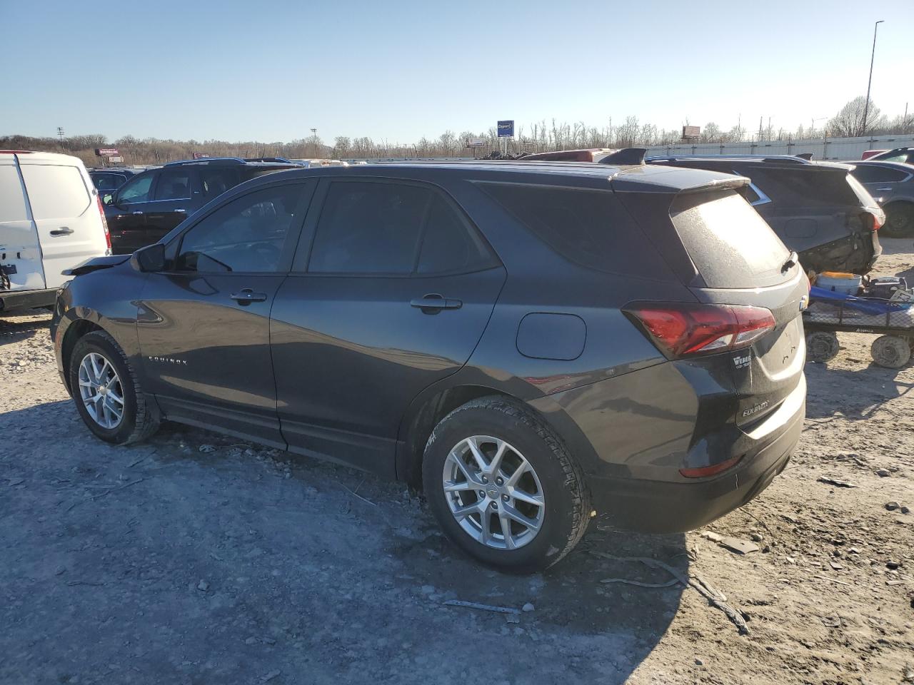 2022 Chevrolet Equinox VIN 3GNAXHEV3NS224275 Copart auction photo, front end damage thumbnail 2