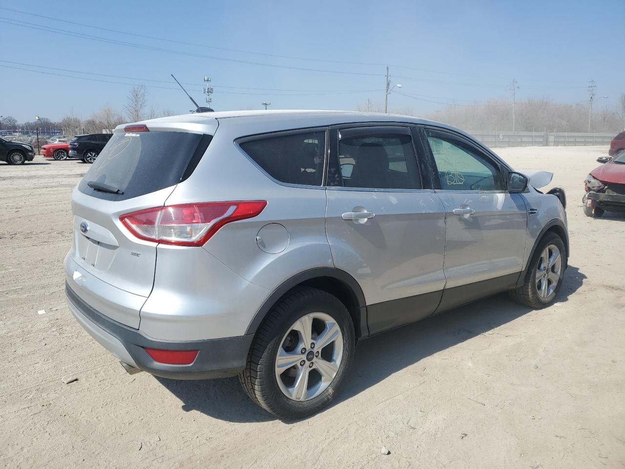 2016 Ford Escape VIN 1FMCU0G78GUB45810 Copart auction photo, front end / minor dent/scratches damage thumbnail 3