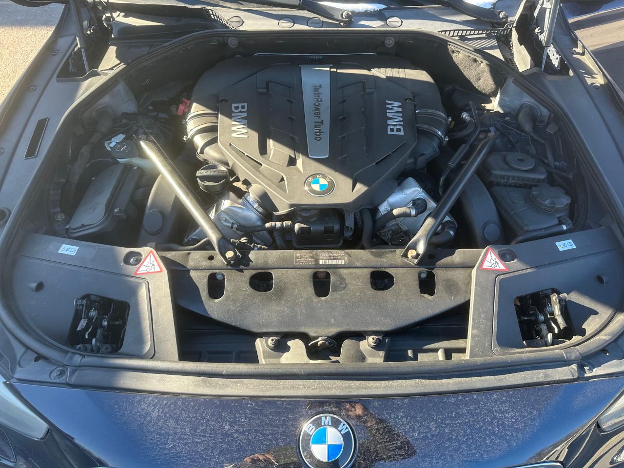 2012 BMW 5er VIN WBASP4C51CC899860 Copart auction photo, normal wear damage thumbnail 7