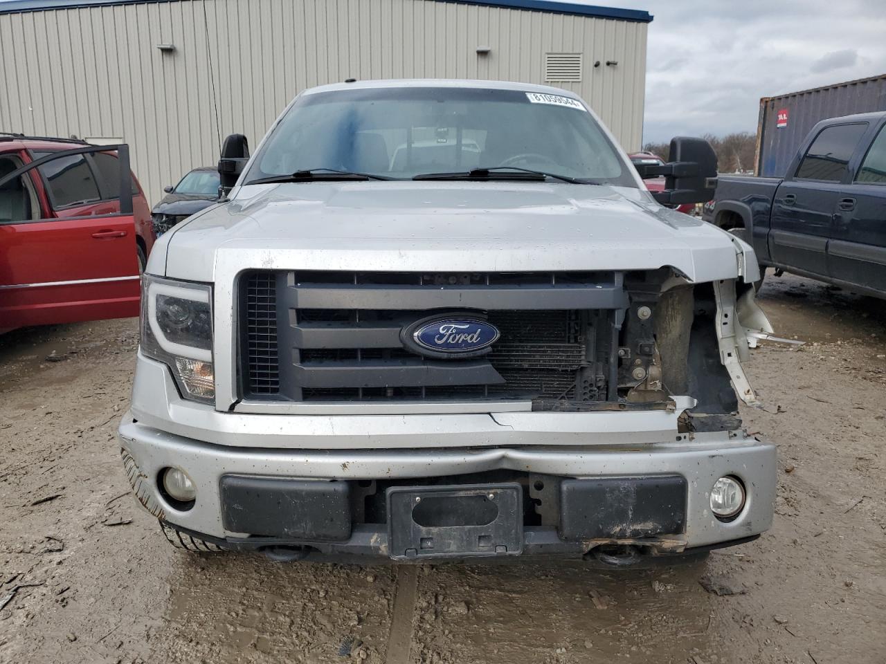 2009 Ford F-150 VIN 1FTPW14V09FA35351 Copart auction photo, front end damage thumbnail 5