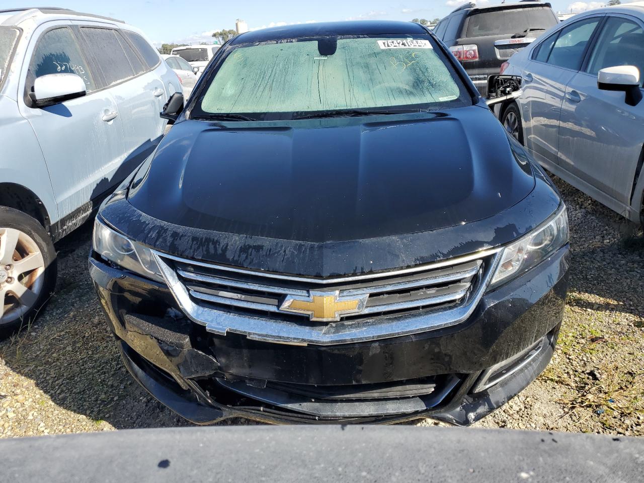 2018 Chevrolet Impala VIN 2G1105S3XJ9127296 Copart auction photo, side / front end damage thumbnail 5