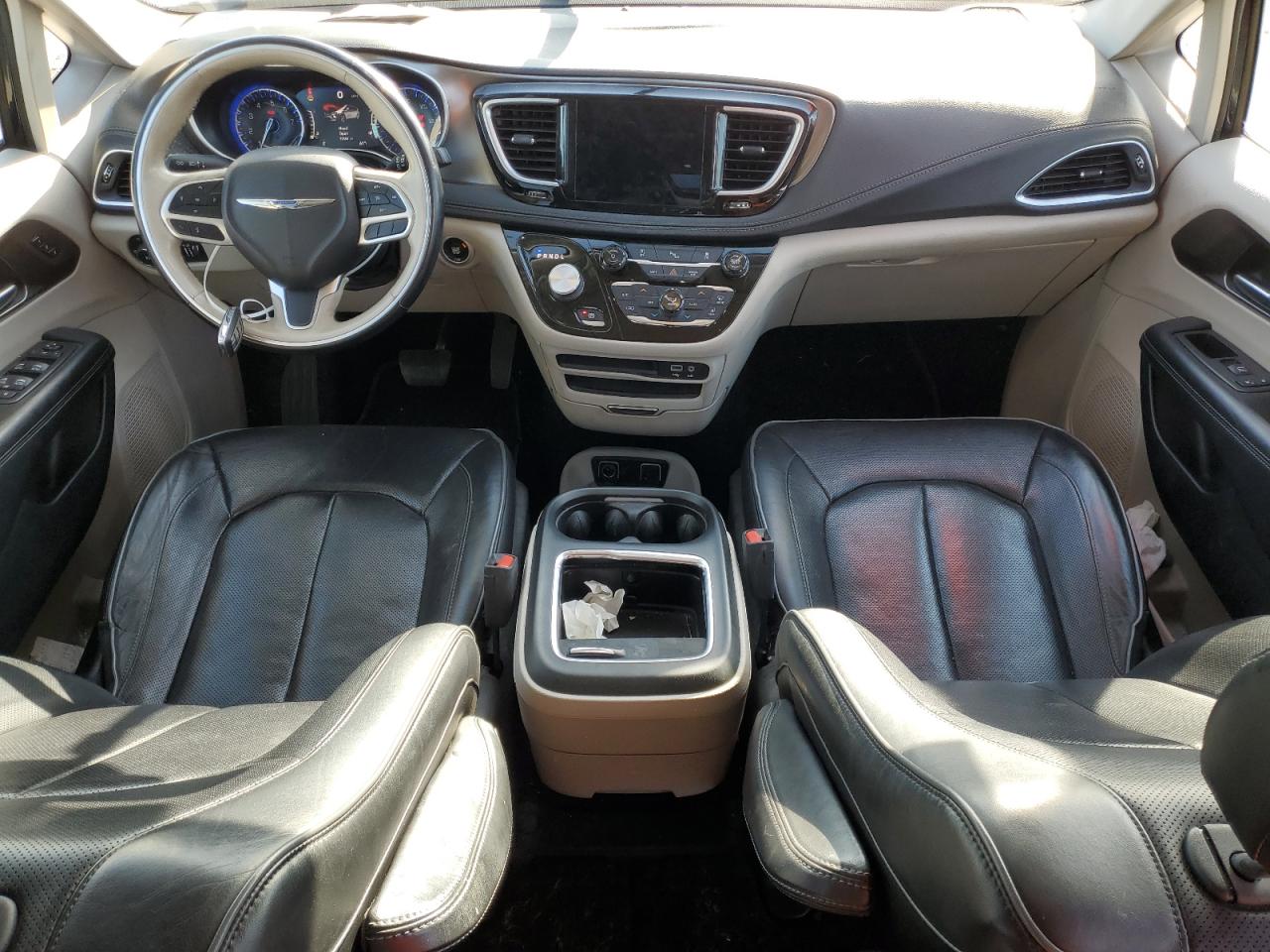 2018 Chrysler Pacifica VIN 2C4RC1GG7JR185310 Copart auction photo, front end damage thumbnail 8