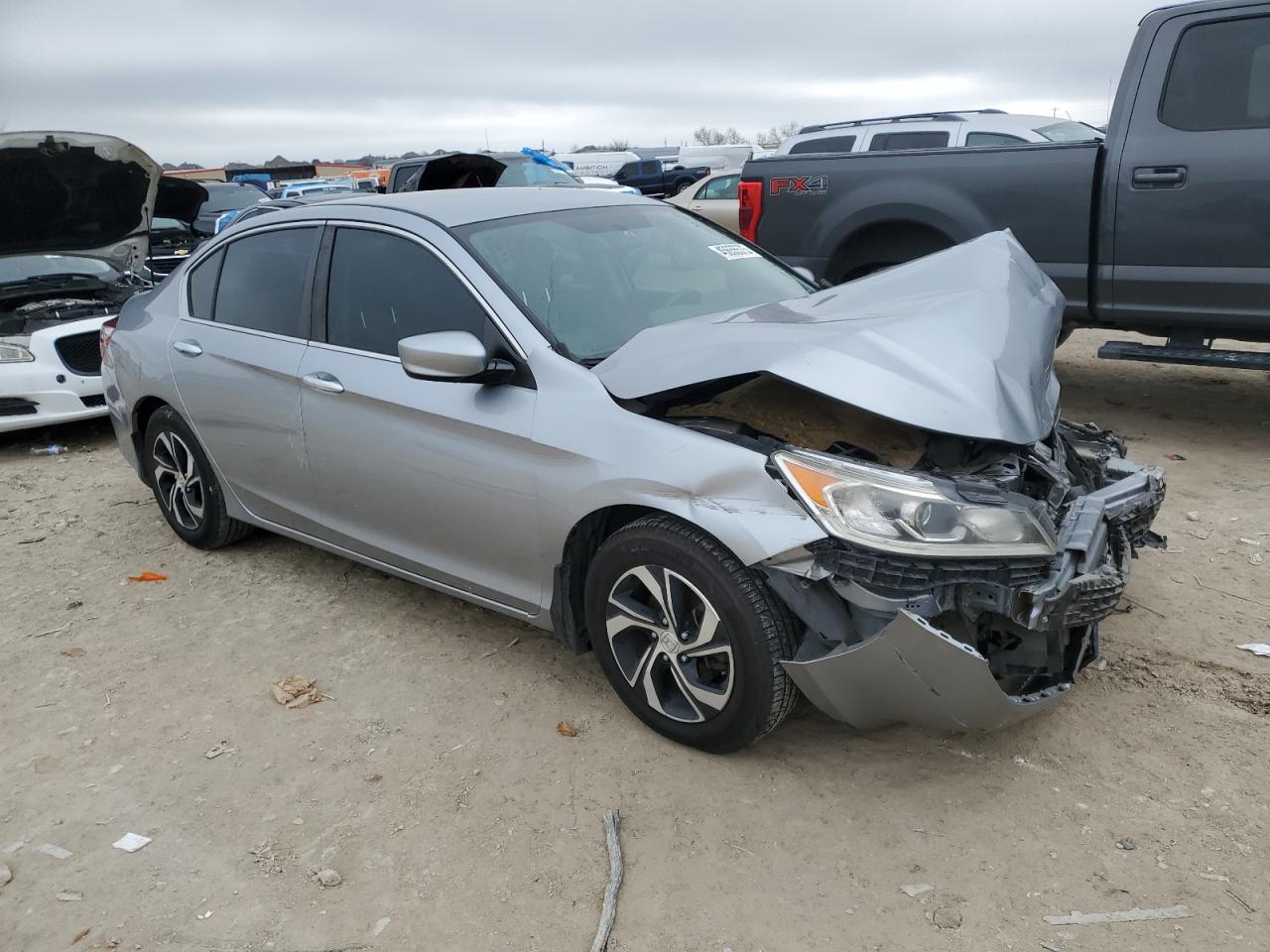 2017 Honda Accord VIN 1HGCR2F37HA188605 Copart auction photo, front end damage thumbnail 4