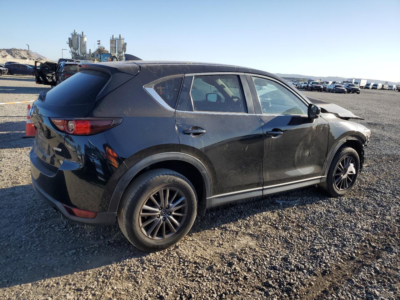 2019 Mazda CX-5 VIN JM3KFACM8K0541206 Copart auction photo, front end / side damage thumbnail 3