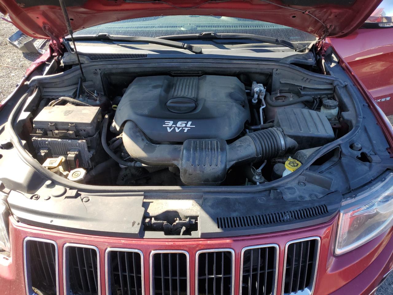 2014 Jeep Grand Cherokee VIN 1C4RJFBG2EC196157 Copart auction photo, front end / side damage thumbnail 12