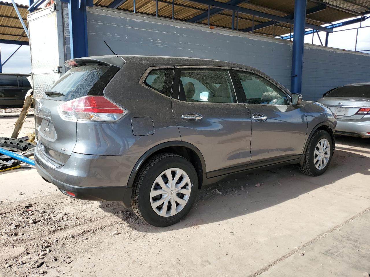2015 Nissan Rogue VIN KNMAT2MV2FP514722 Copart auction photo, front end damage thumbnail 3