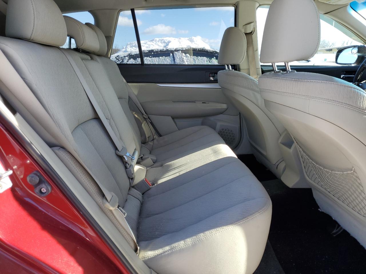 2011 Subaru Outback VIN 4S4BRBGC8B3395956 Copart auction photo, rear end / minor dent/scratches damage thumbnail 11