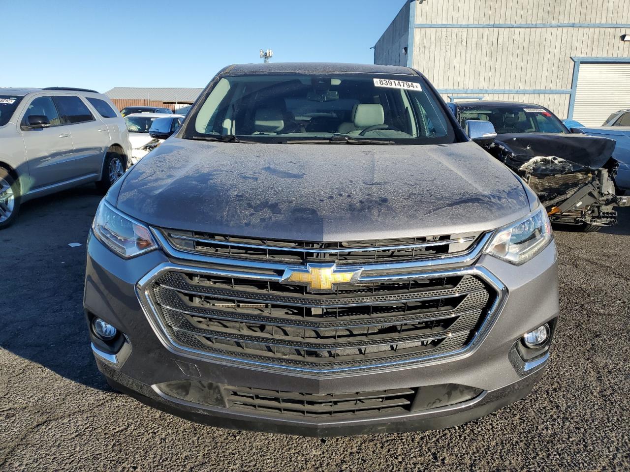 2019 Chevrolet Traverse VIN 1GNEVKKW9KJ164372 Copart auction photo, minor dent/scratches damage thumbnail 5