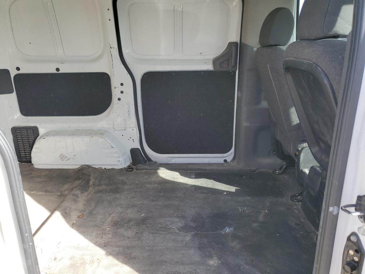 2017 Chevrolet Express VIN 3N63M0YN0HK718375 Copart auction photo, front end / minor dent/scratches damage thumbnail 11