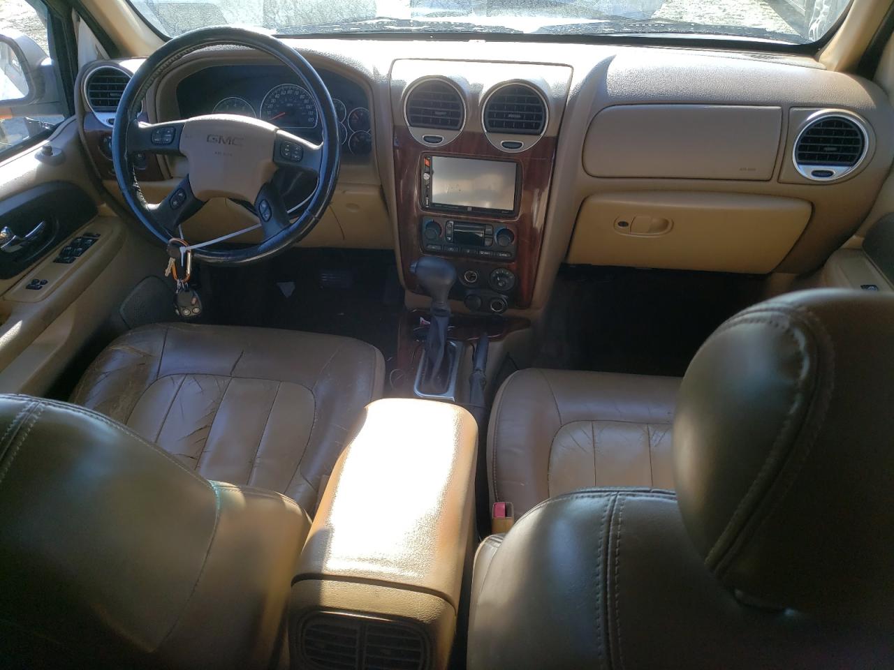 2003 GMC Envoy VIN 1GKDS13SX32242421 Copart auction photo, minor dent/scratches damage thumbnail 8