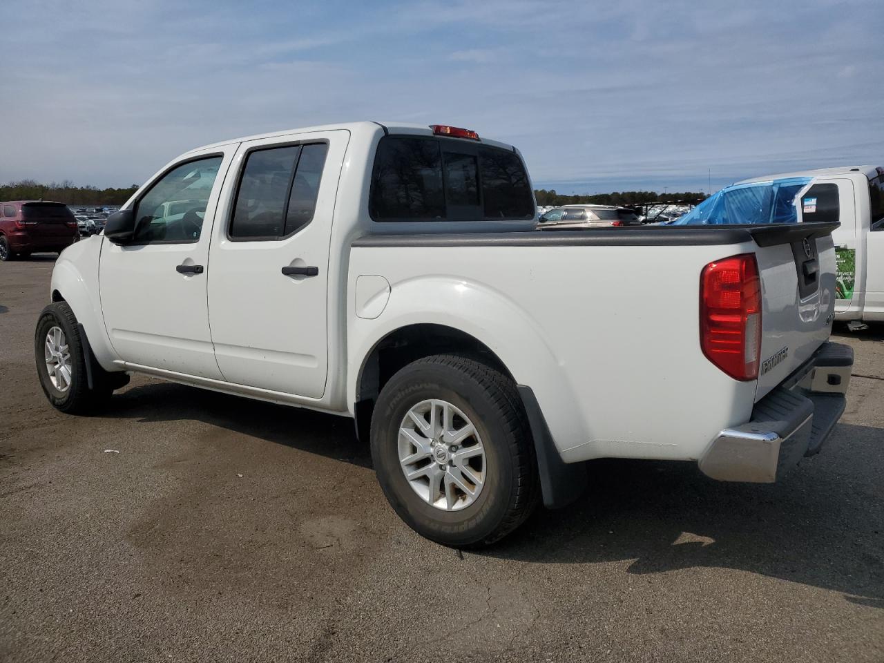 2018 Nissan Navara (Frontier) VIN 1N6AD0EV8JN765844 Copart auction photo, front end / minor dent/scratches damage thumbnail 2