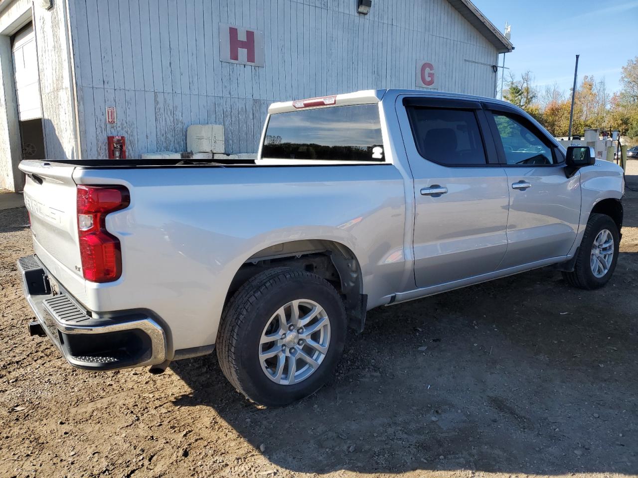2019 Chevrolet Silverado VIN 1GCUYDED6KZ116153 Copart auction photo, front end / minor dent/scratches damage thumbnail 3