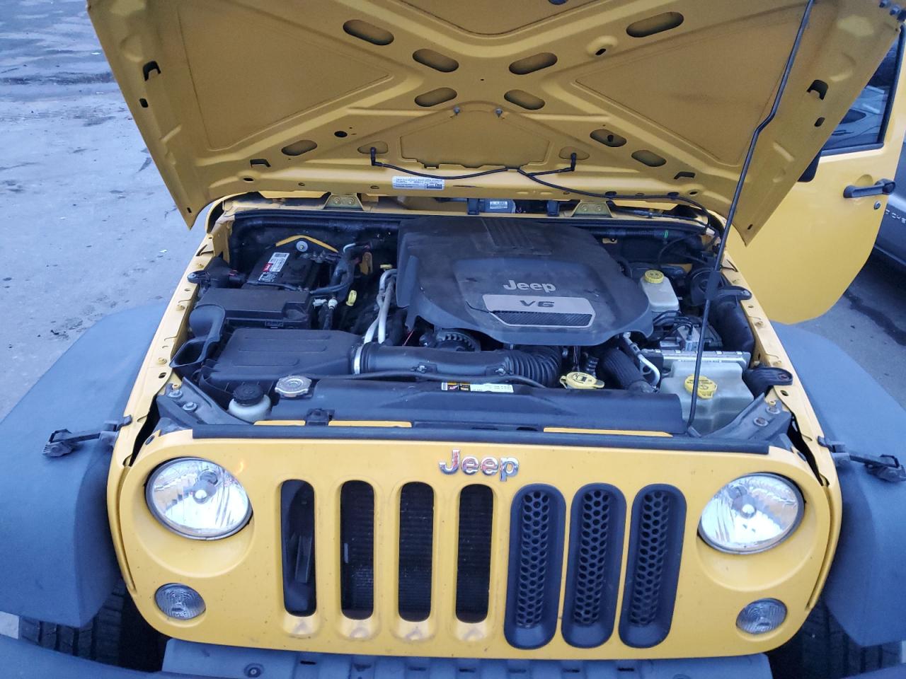 2015 Jeep Wrangler VIN 1C4BJWDG8FL566883 Copart auction photo, side damage thumbnail 12