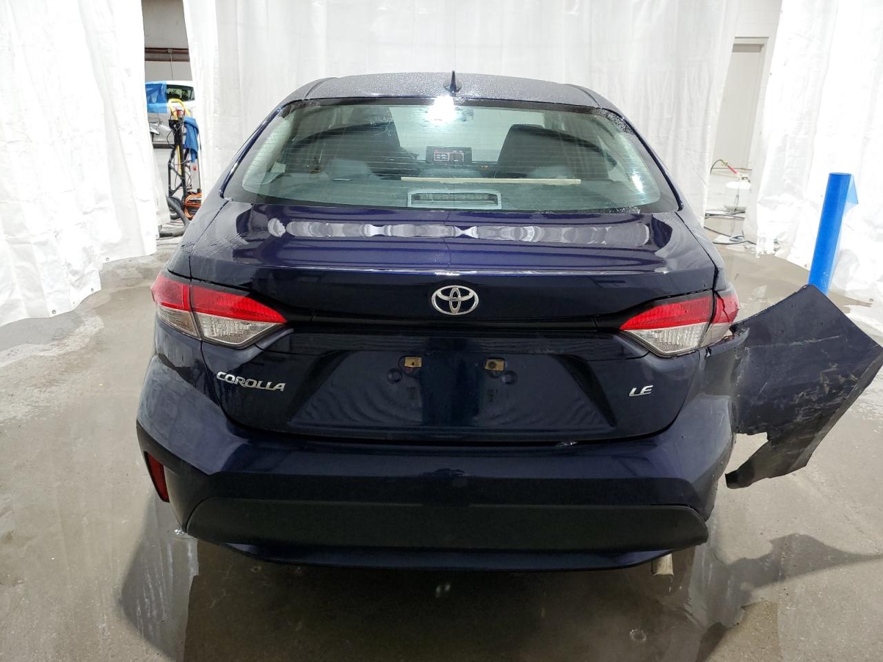 2022 Toyota Corolla VIN 5YFEPMAE6NP384060 Copart auction photo, rear end / side damage thumbnail 6