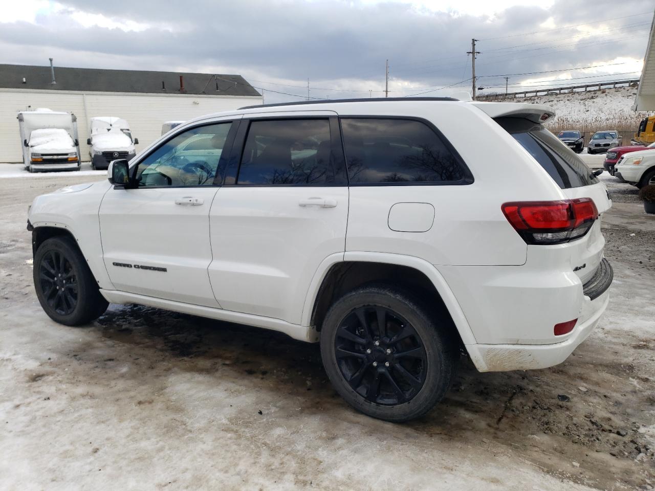 2019 Jeep Grand Cherokee VIN 1C4RJFAG9KC564301 Copart auction photo, front end / undercarriage damage thumbnail 2