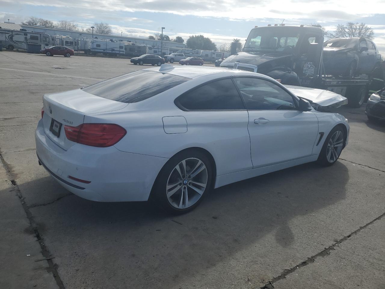 2015 BMW 4er VIN WBA3N3C59FK233277 Copart auction photo, front end damage thumbnail 3