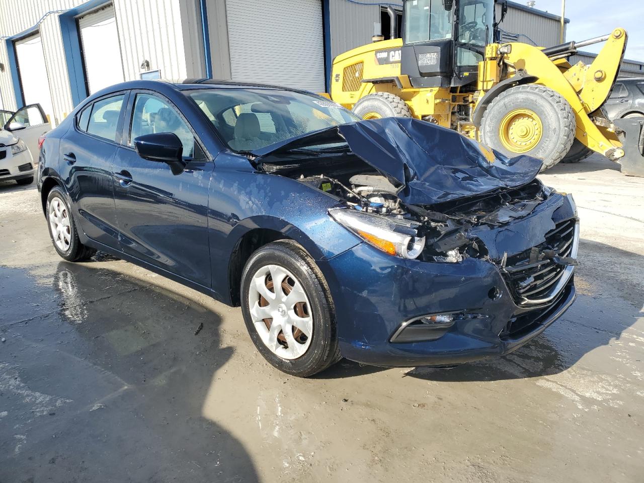2018 Mazda 3 VIN 3MZBN1U70JM214523 Copart auction photo, front end damage thumbnail 4