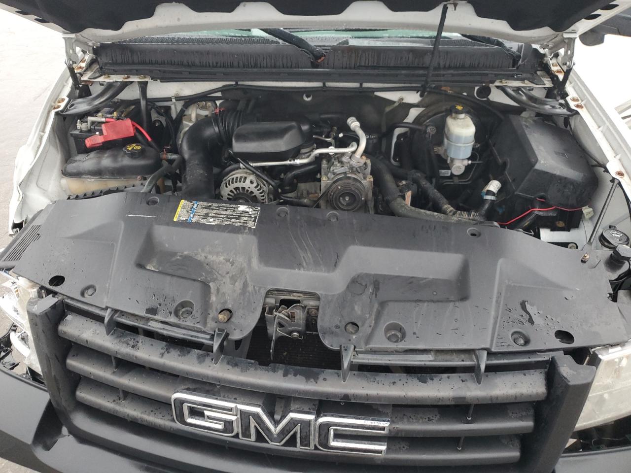 2011 GMC Sierra VIN 1GTN1TEX6BZ154673 Copart auction photo, front end / side damage thumbnail 11