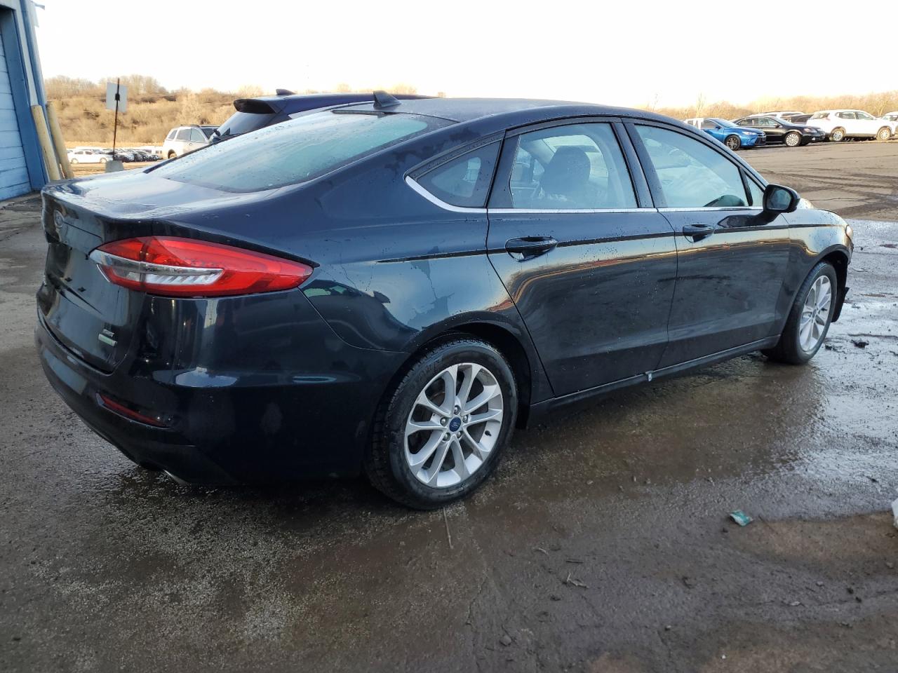 2020 Ford Fusion VIN 3FA6P0HD7LR155085 Copart auction photo, front end damage thumbnail 3