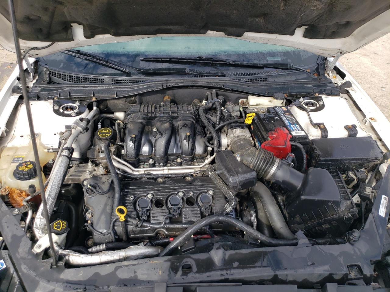 2012 Ford Fusion VIN 3FAHP0JG8CR182535 Copart auction photo, front end damage thumbnail 11