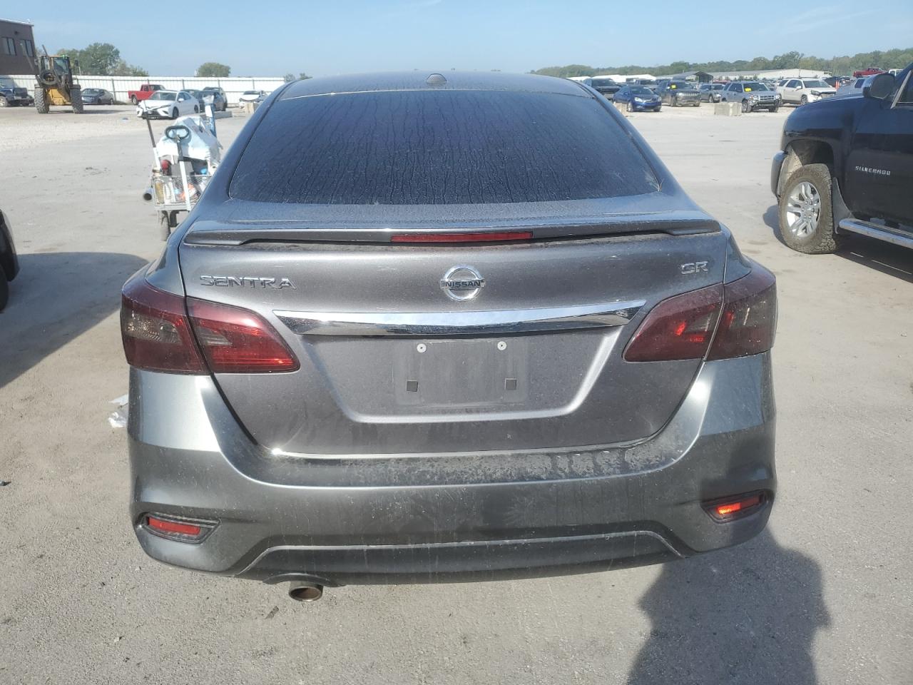 2017 Nissan Sentra VIN 3N1AB7AP8HY226925 Copart auction photo, front end damage thumbnail 6