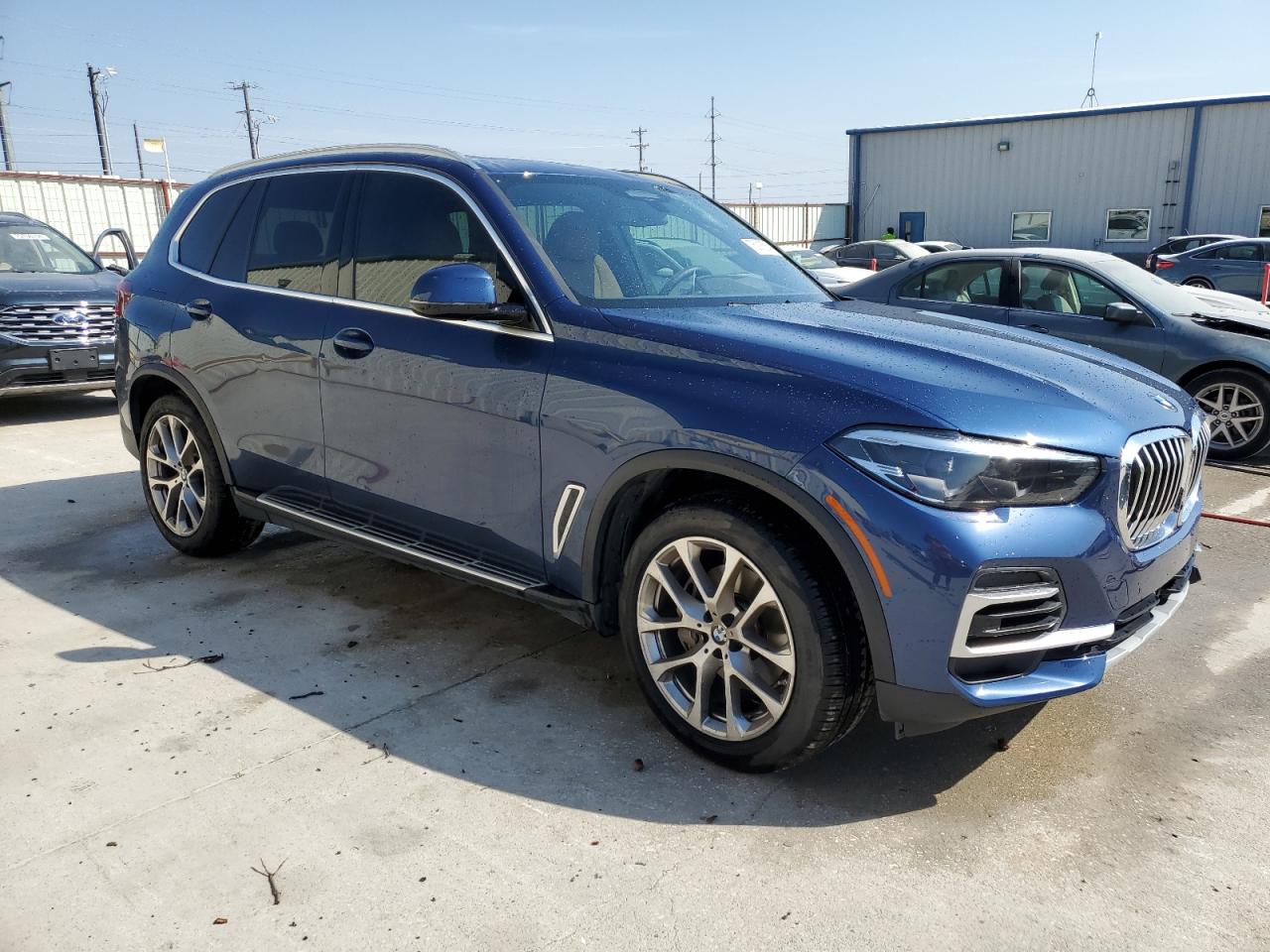 2022 BMW X5 VIN 5UXCR6C07N9K54971 Copart auction photo, top/roof / minor dent/scratches damage thumbnail 4