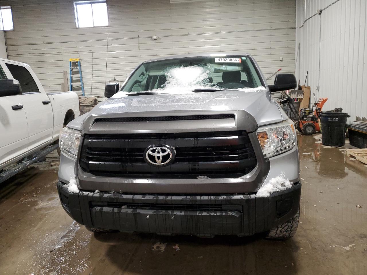 2014 Toyota Tundra VIN 5TFUM5F16EX055327 Copart auction photo, rear end damage thumbnail 5