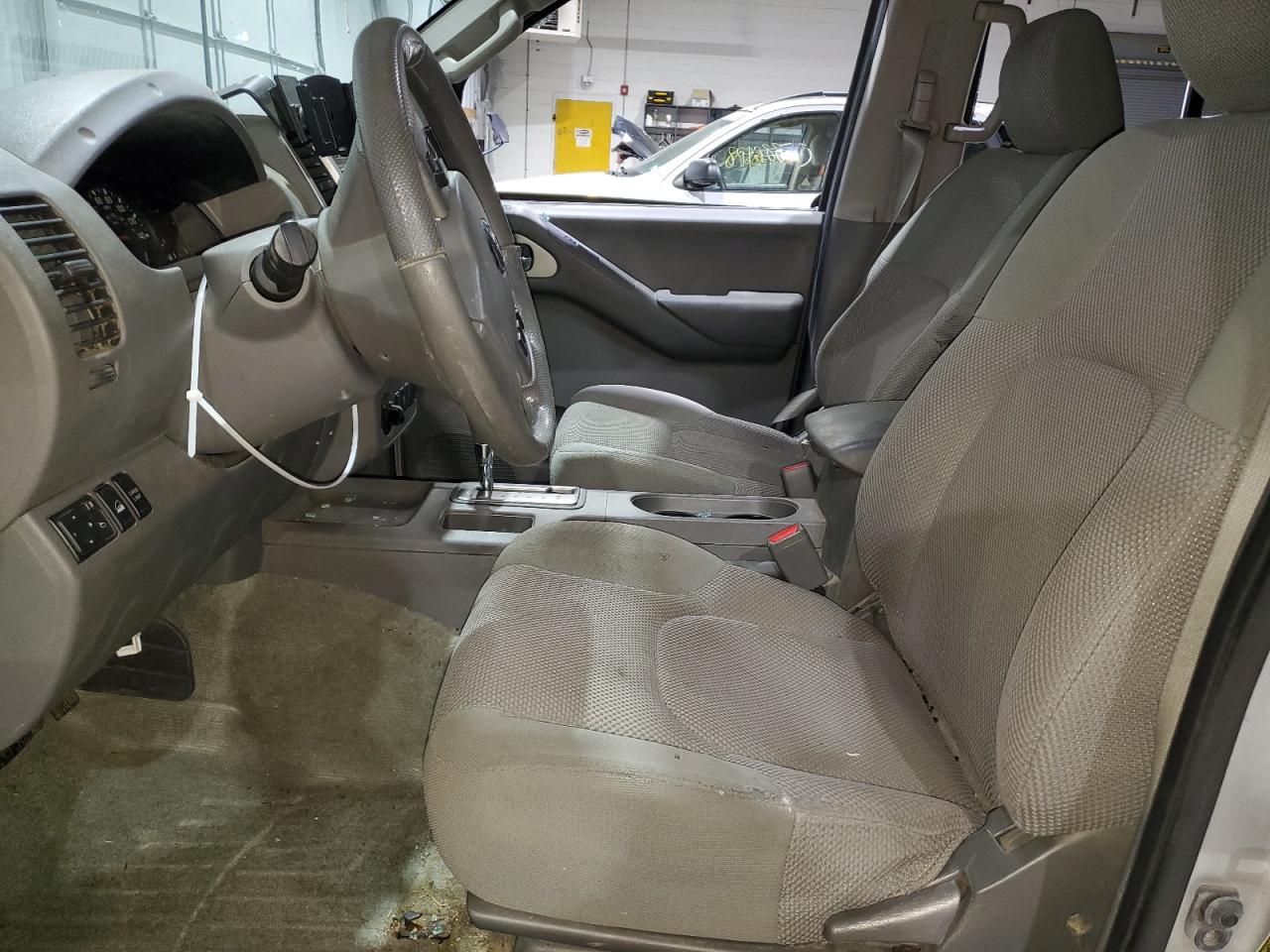 2014 Nissan Navara (Frontier) VIN 1N6AD0EV3EN766793 Copart auction photo, side / front end damage thumbnail 7