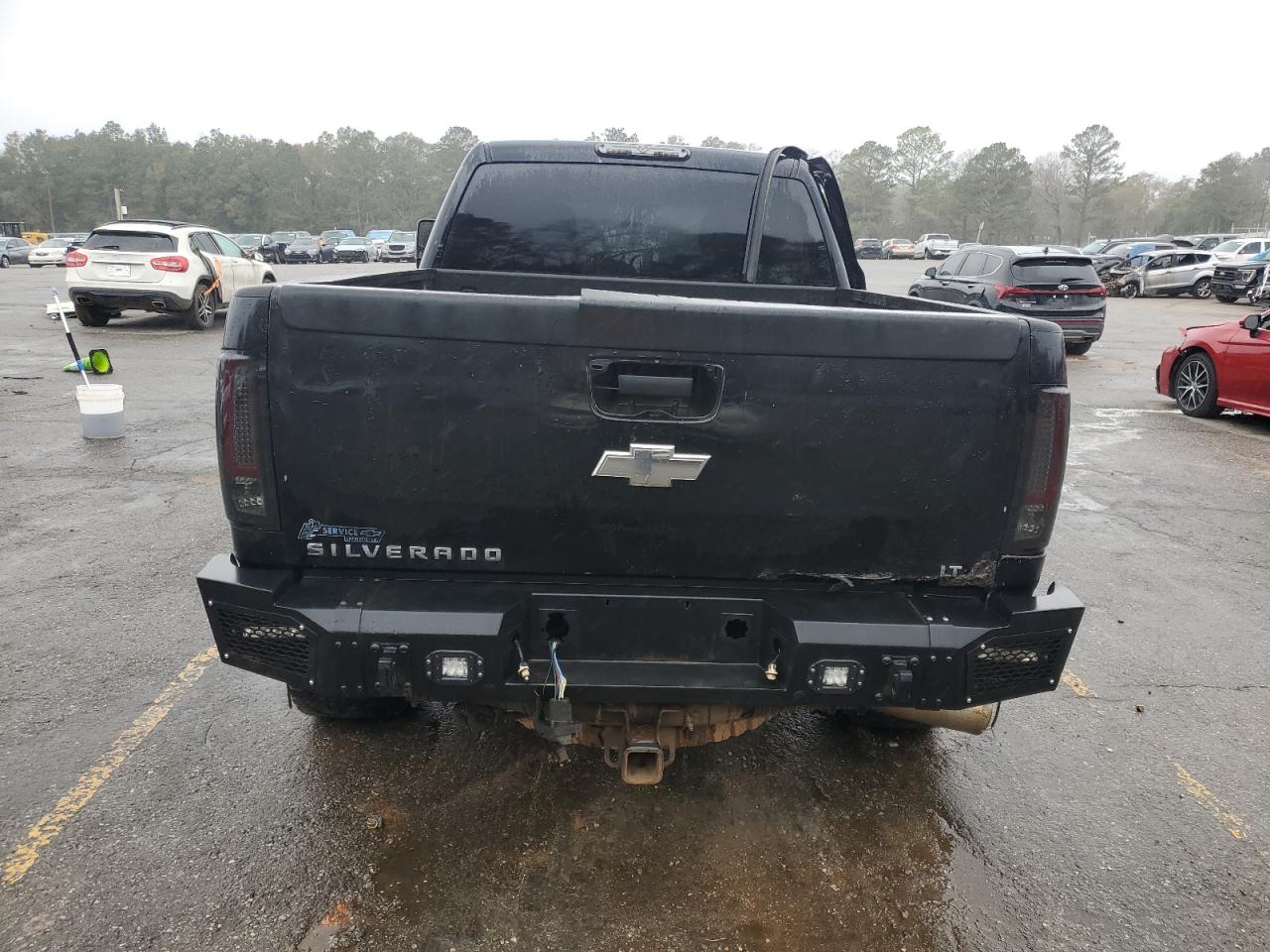 2007 Chevrolet Silverado VIN 1GCHK23667F512197 Copart auction photo, front end / side damage thumbnail 6