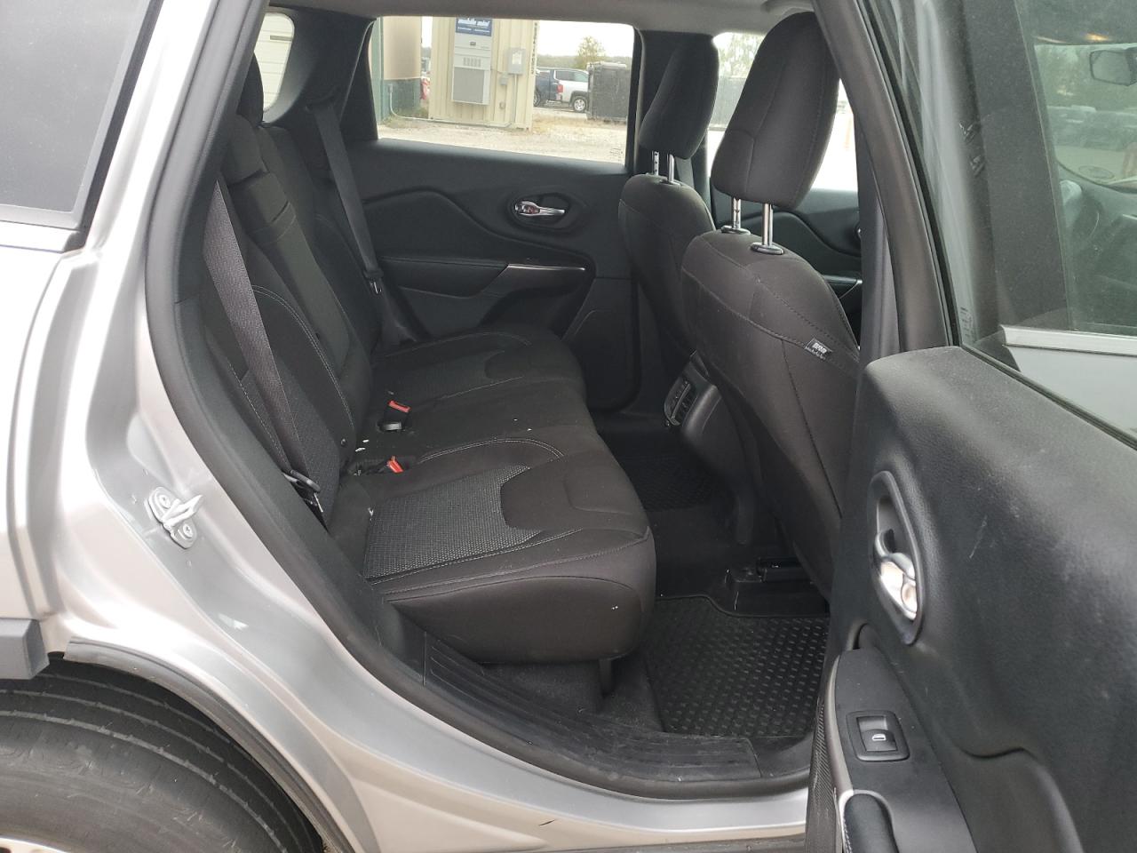 2019 Jeep Grand Cherokee VIN 1C4PJMCB8KD289026 Copart auction photo, front end damage thumbnail 11