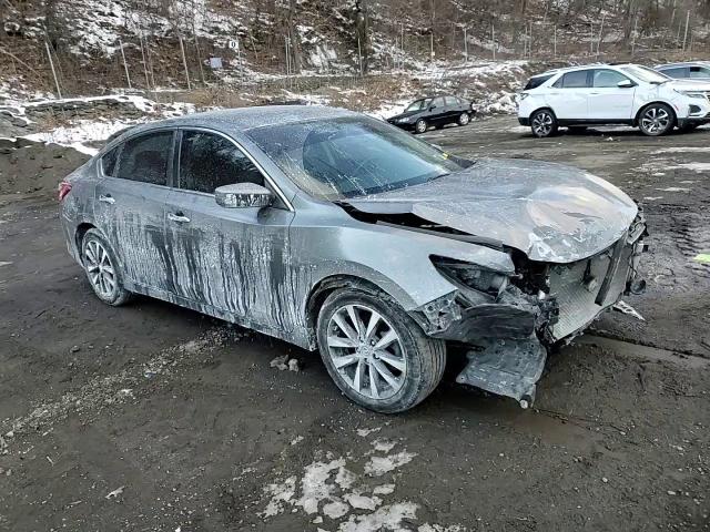 2018 Nissan Altima VIN 1N4AL3AP5JC257881 Copart auction photo, front end / minor dent/scratches damage thumbnail 10